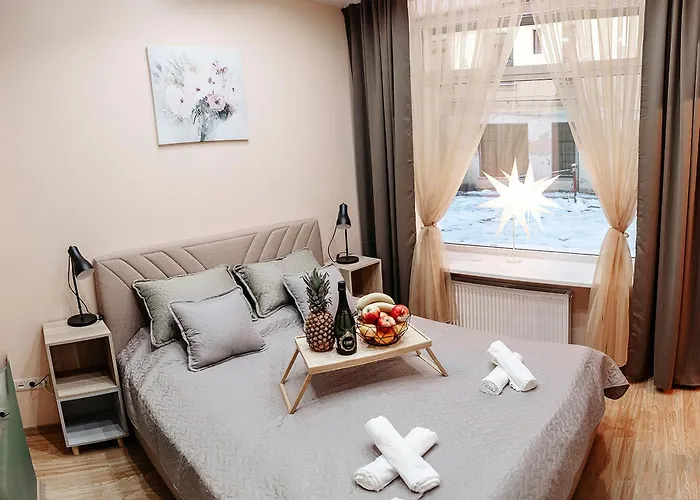 Central - Skolas Str. Parking Nearby 아파트